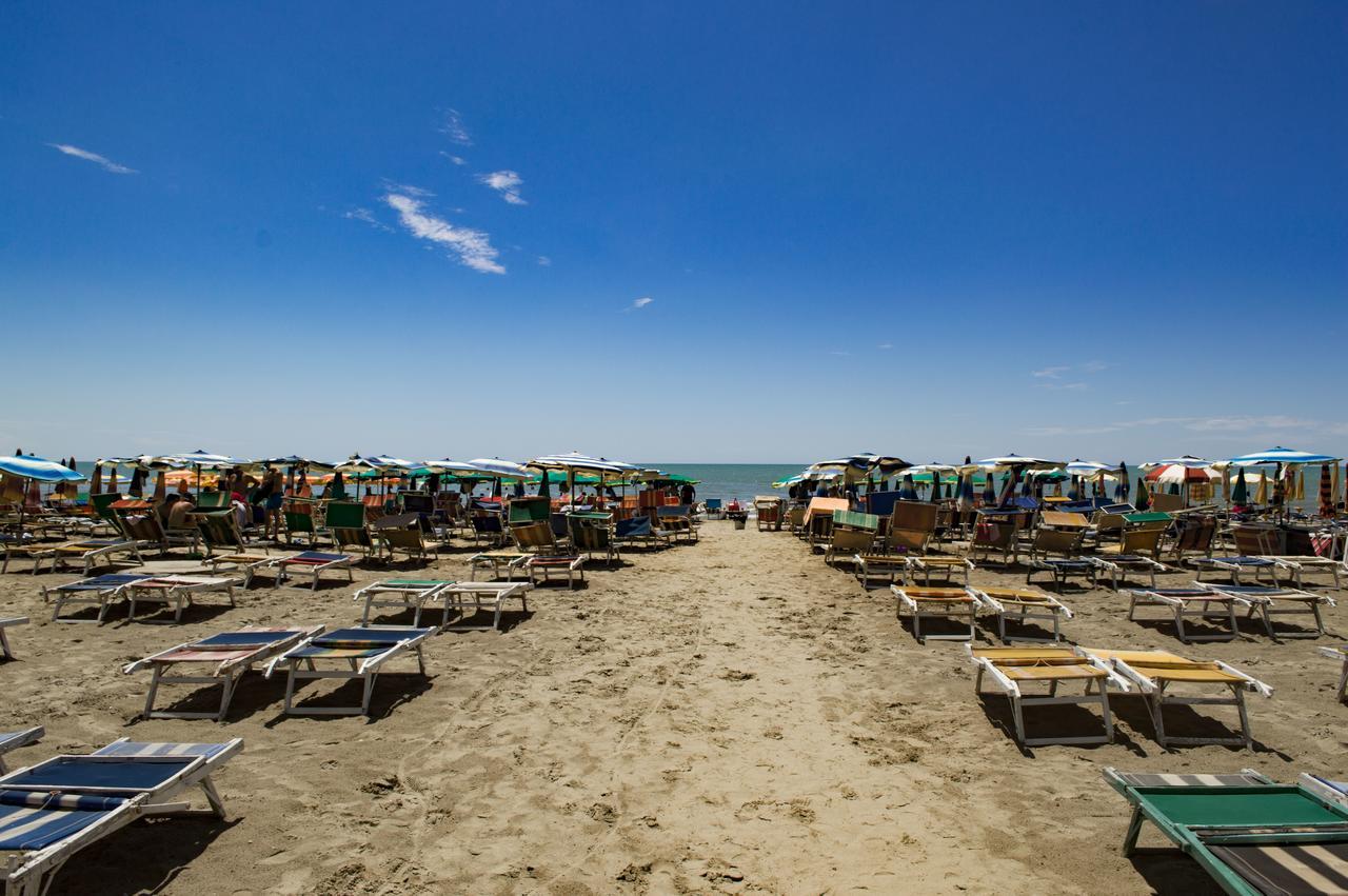 Hotel Riviera Durrës Eksteriør bilde